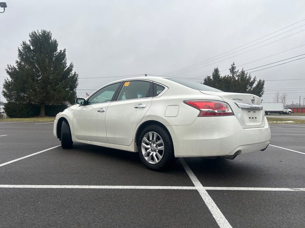 Used 2015 Nissan Altima 2.5 S image 7