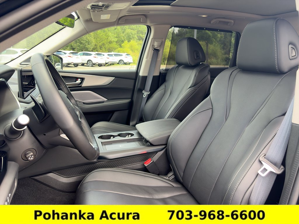Certified 2026 Acura MDX w/ Technology Package FWD image 21