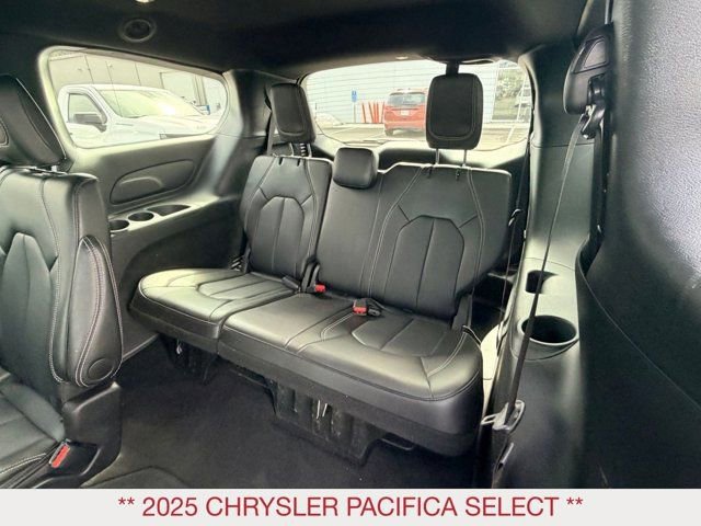 Certified 2025 Chrysler Pacifica Select image 19