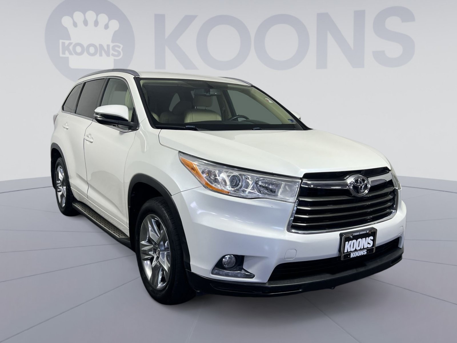 Used 2014 Toyota Highlander Limited AWD/4WD image 2