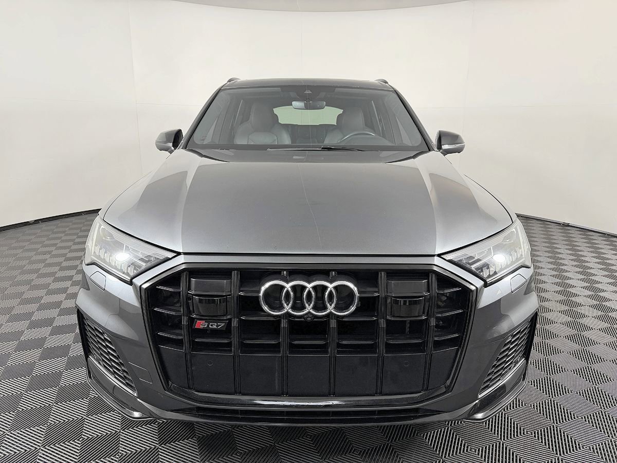 Used 2021 Audi SQ7 Premium Plus w/ Executive Package AWD/4WD image 4