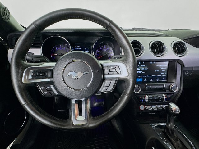 Used 2017 Ford Mustang Premium RWD image 10