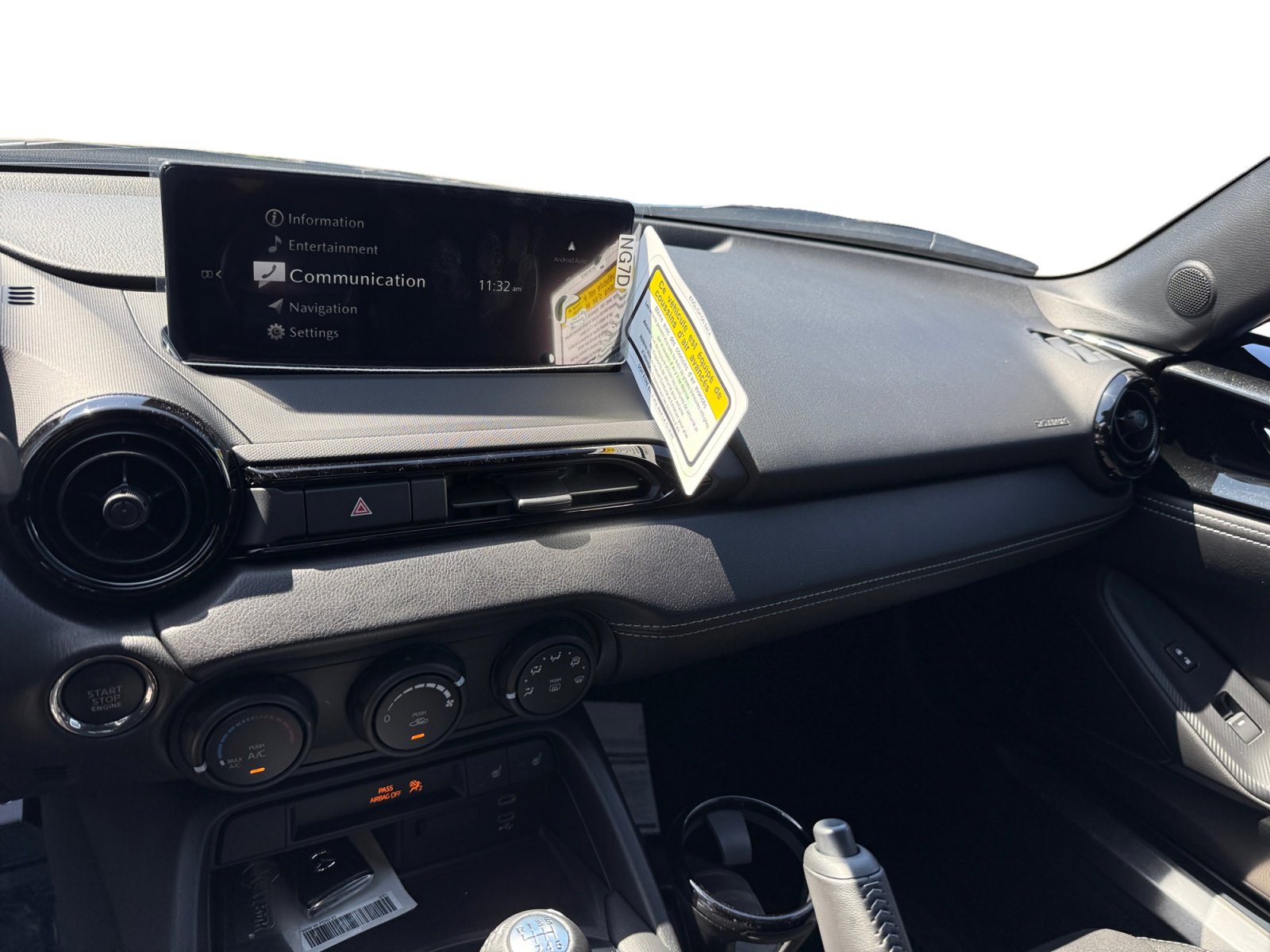 New 2026 MAZDA MX-5 Miata Club w/ Interior Package RWD image 12