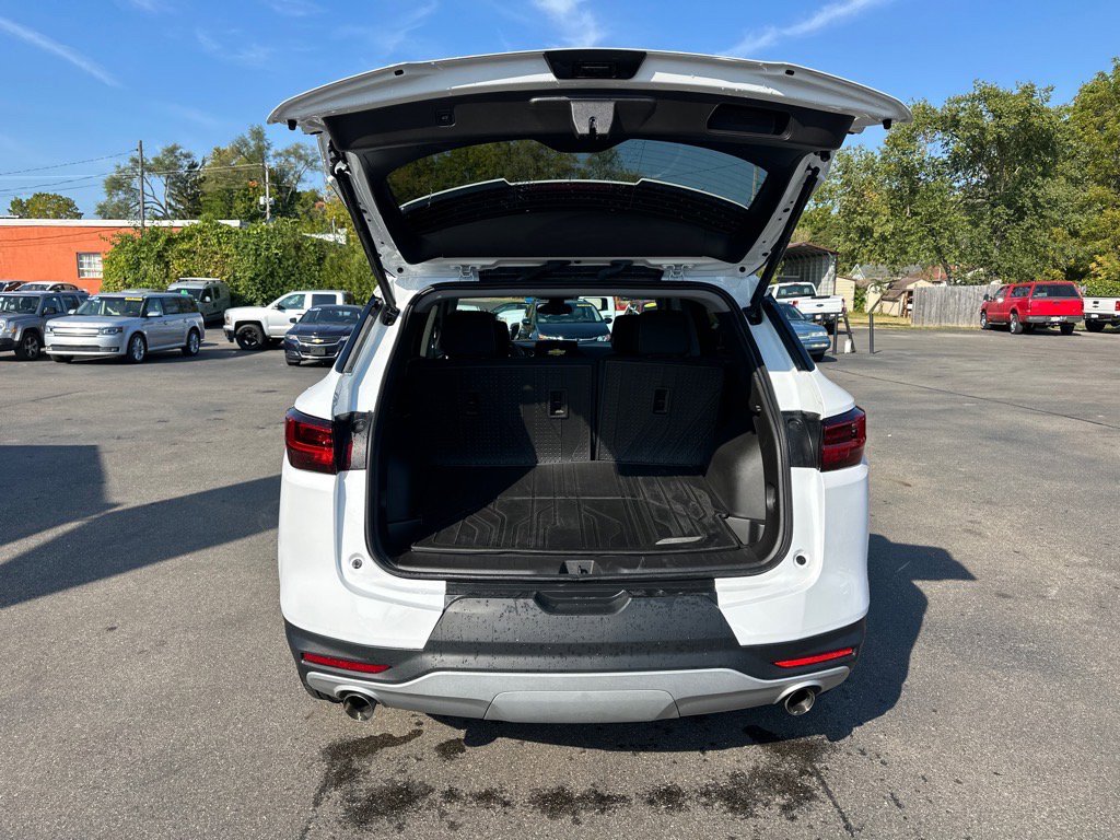 Used 2023 Chevrolet Blazer LT w/ Convenience Package image 9