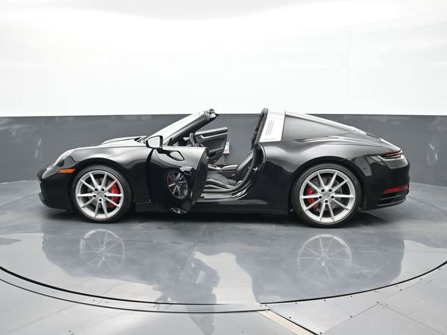 Certified 2021 Porsche 911 Targa 4S image 26