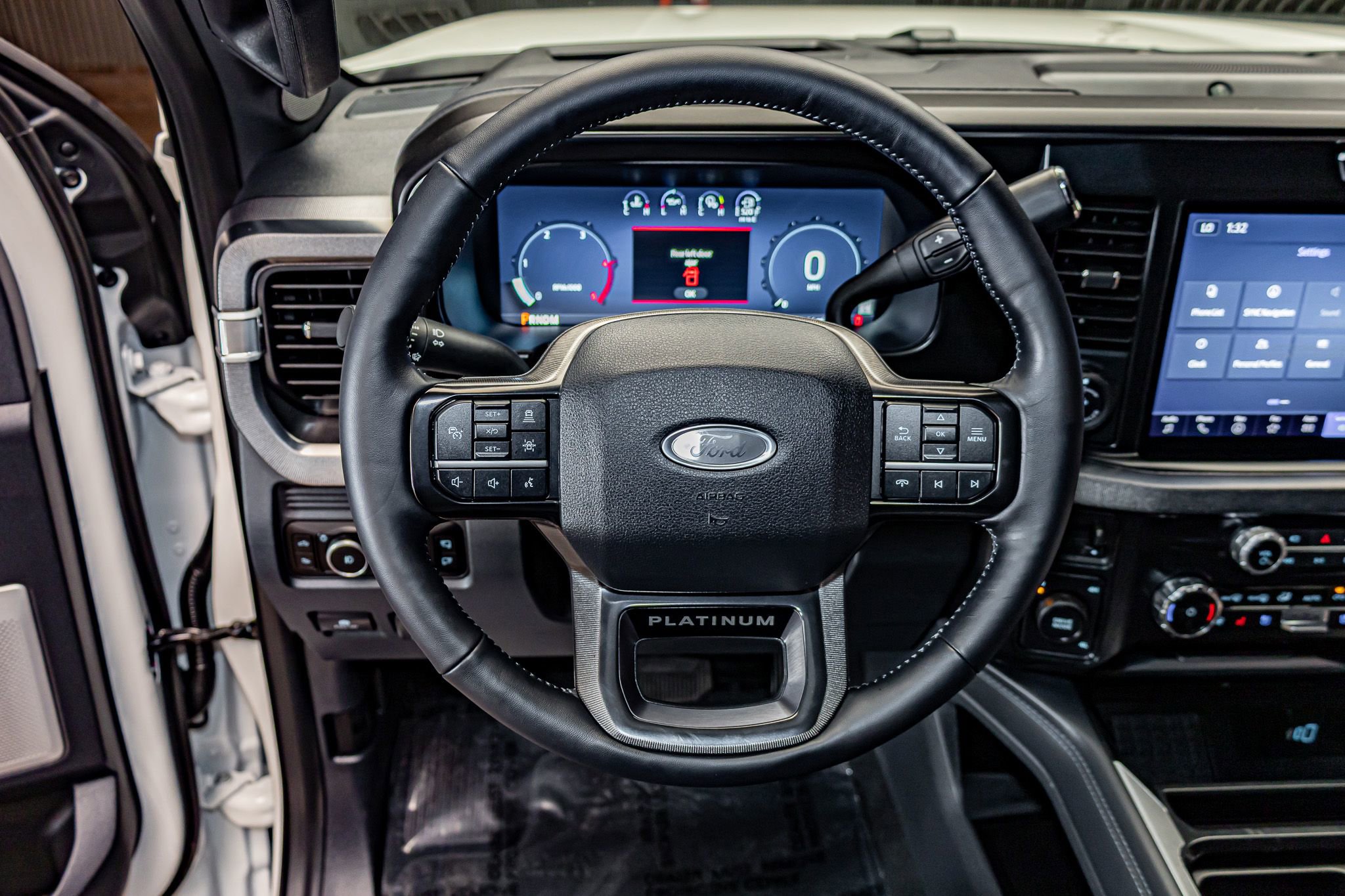 Used 2026 Ford F250 Platinum image 18