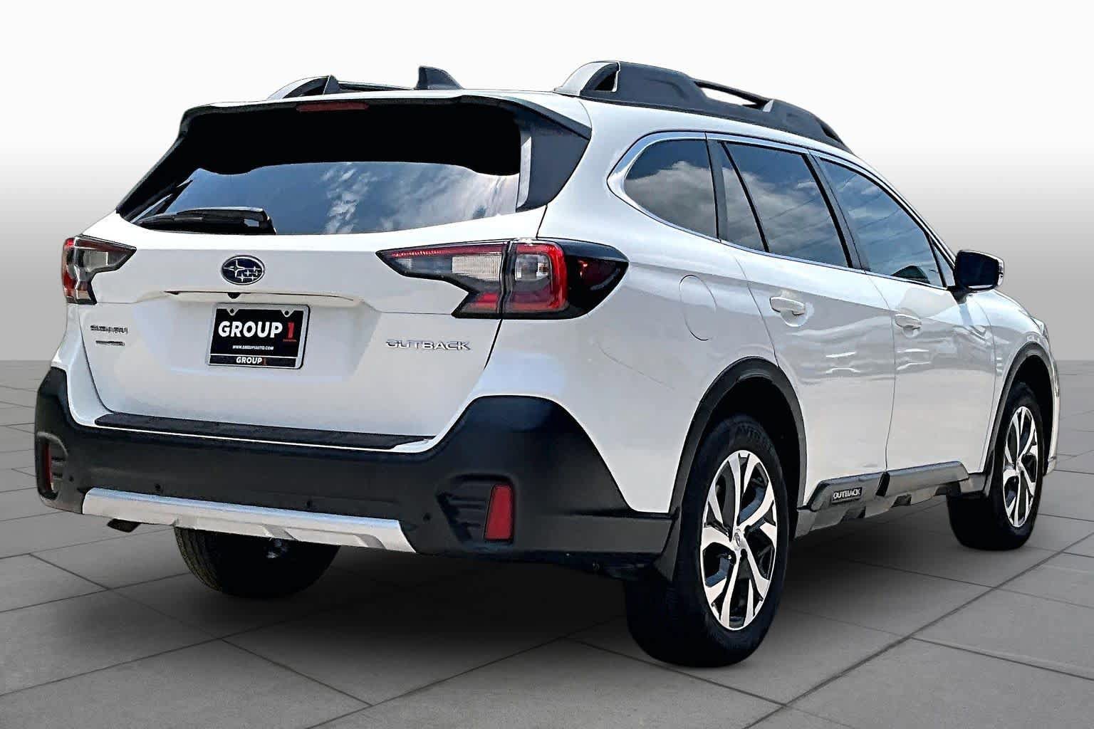 Used 2022 Subaru Outback Limited AWD/4WD image 13