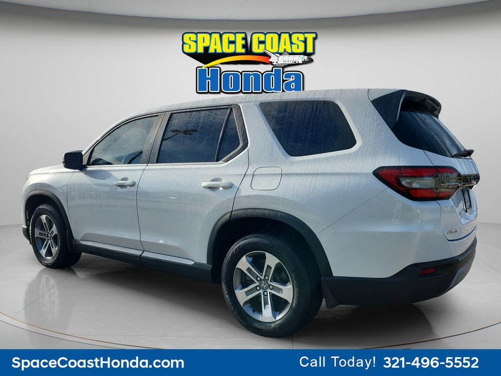 Used 2023 Honda Pilot EX-L image 5