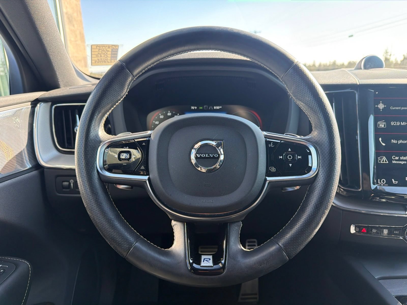 Used 2019 Volvo XC60 T8 R-Design w/ Advanced Package AWD/4WD image 11