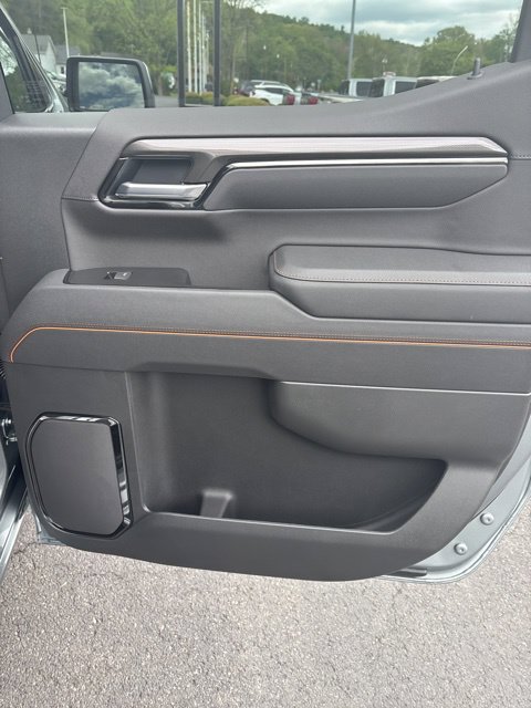 New 2026 GMC Sierra 1500 AT4 w/ Technology Package AWD/4WD image 9