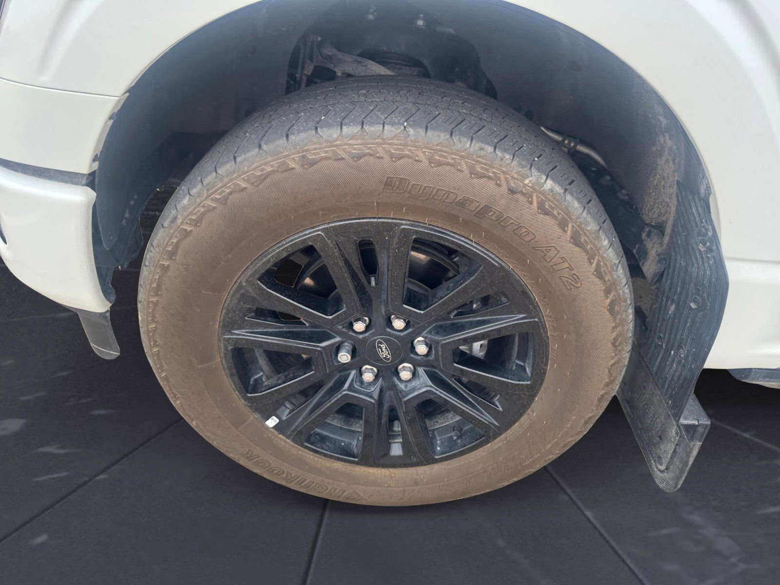 Used 2024 Ford F150 Platinum image 14