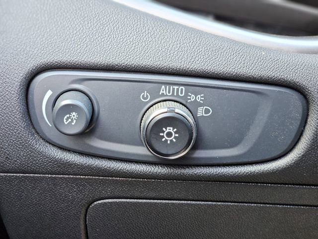 Used 2025 Chevrolet Malibu LT image 18