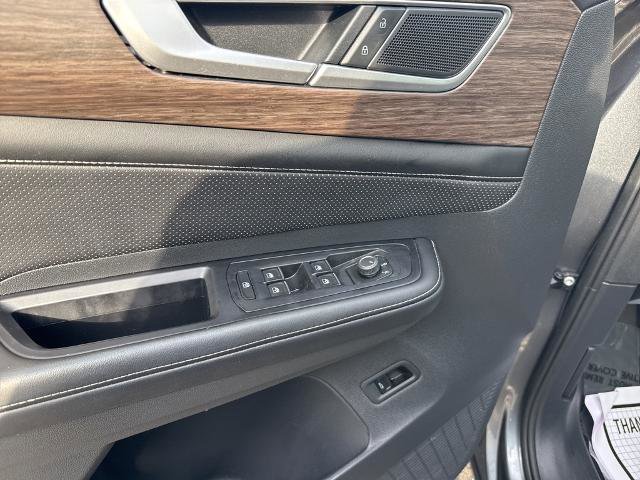 Used 2024 Volkswagen Atlas SEL image 10