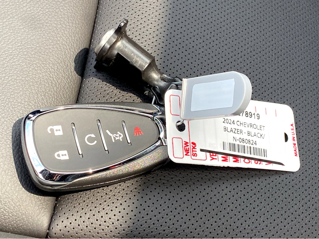 New 2024 Chevrolet Blazer LT w/ Sound & Technology Package image 39