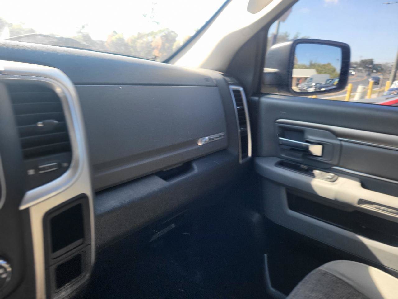 Used 2016 RAM 1500 Big Horn RWD image 33