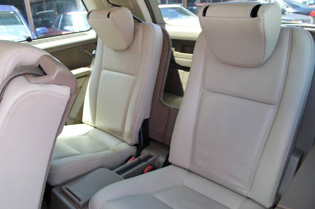 Used 2011 Volvo XC90 3.2 FWD image 21