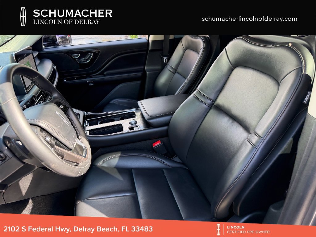 Certified 2023 Lincoln Aviator AWD w/ Class IV Trailer Tow Package image 11