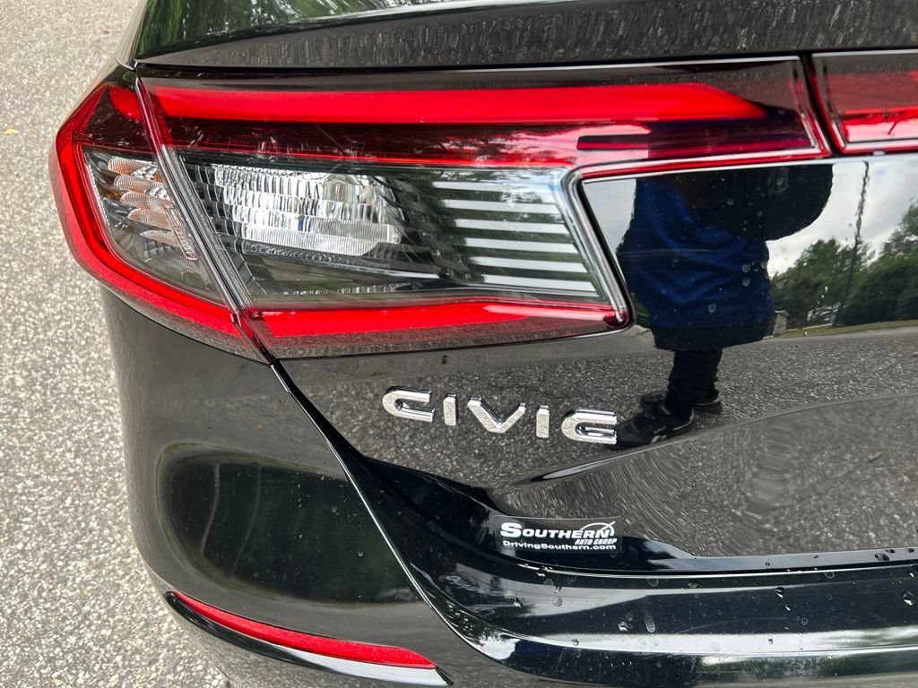 Used 2023 Honda Civic EX-L image 9