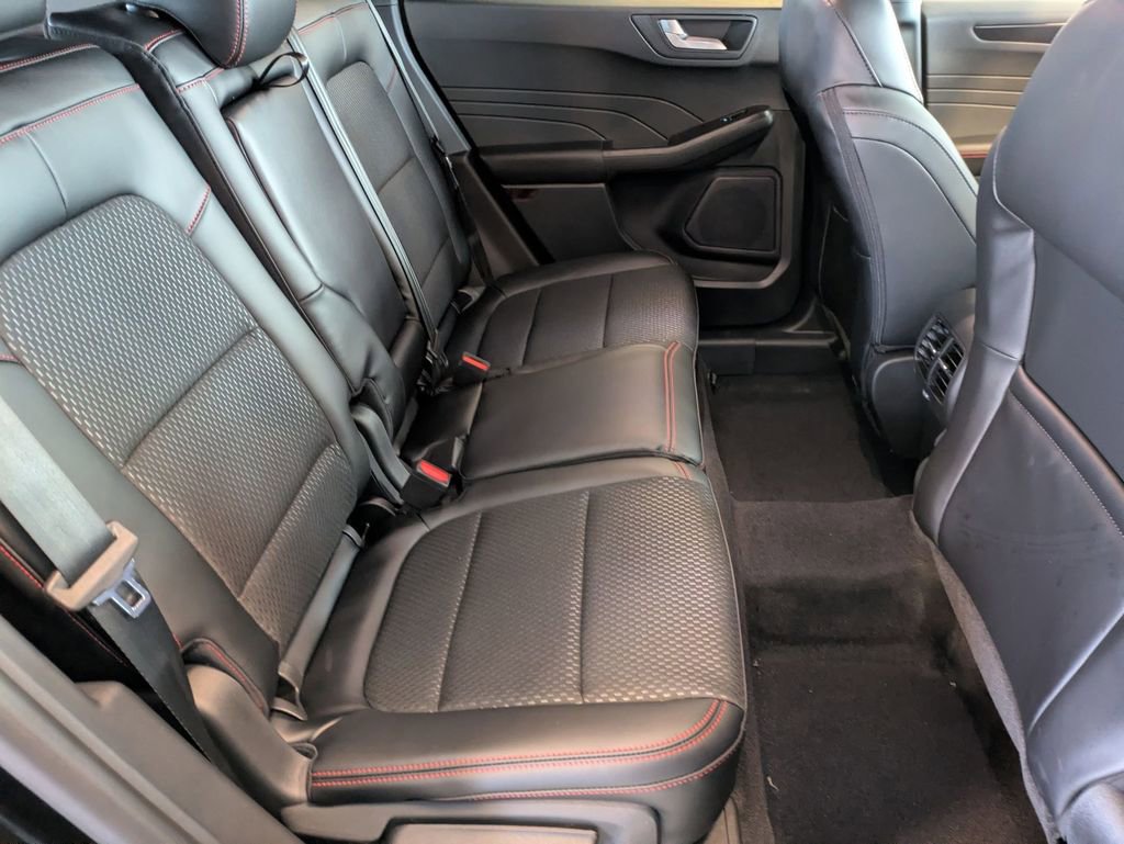 New 2026 Ford Escape ST-Line Select w/ Equipment Group 401A image 19