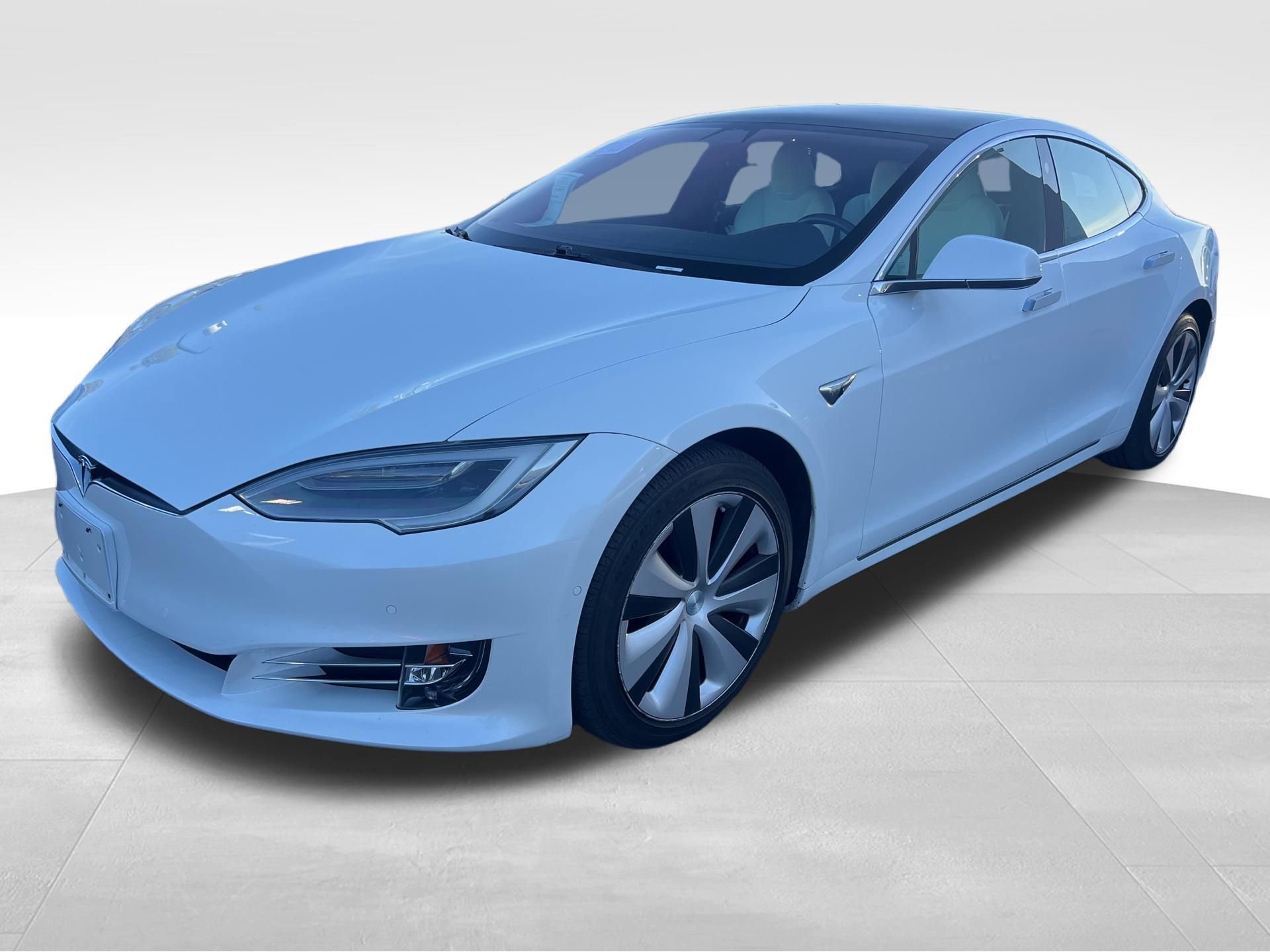 Used 2020 Tesla Model S Long Range AWD/4WD image 9