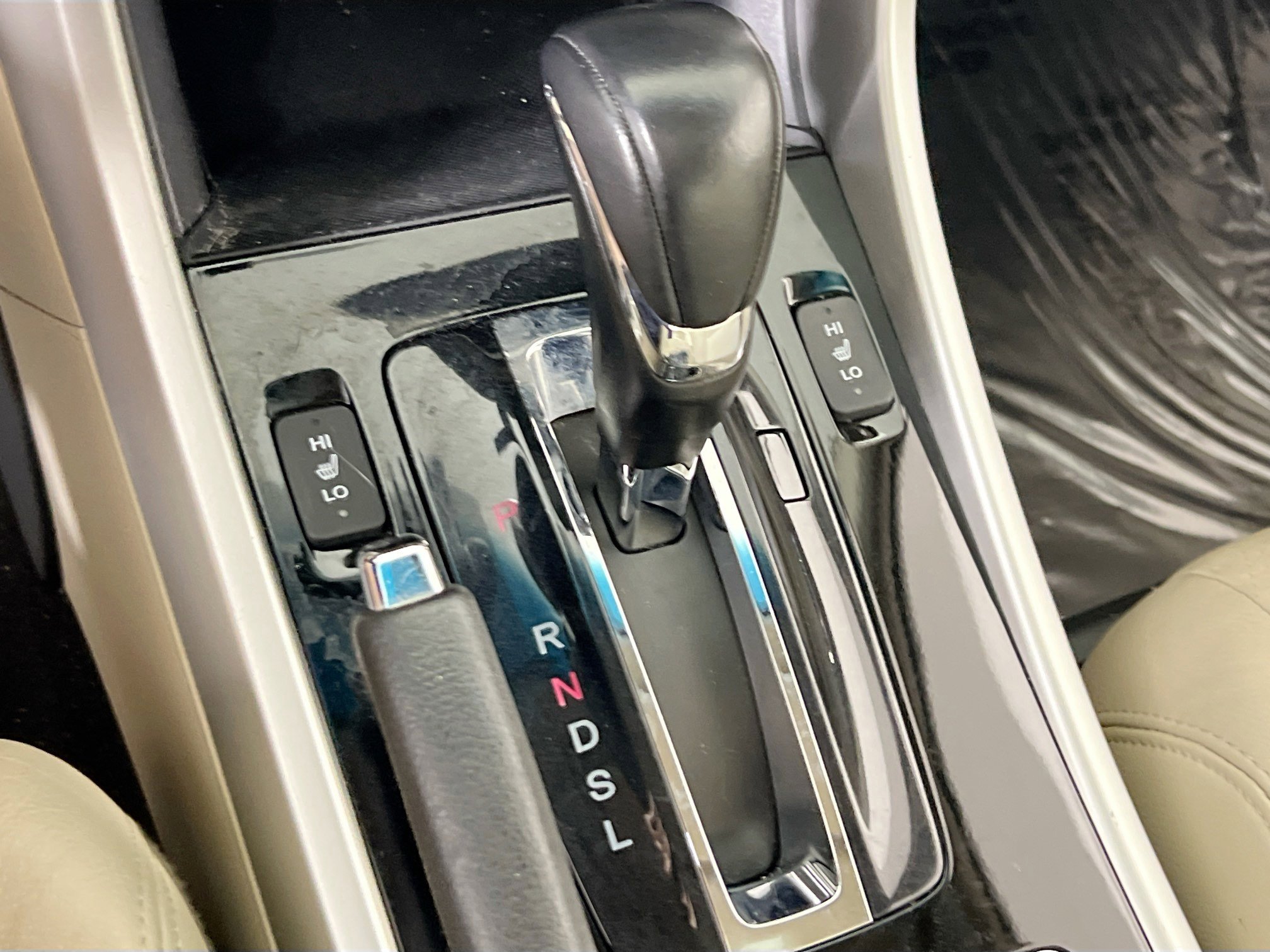 Used 2017 Honda Accord EX-L image 16