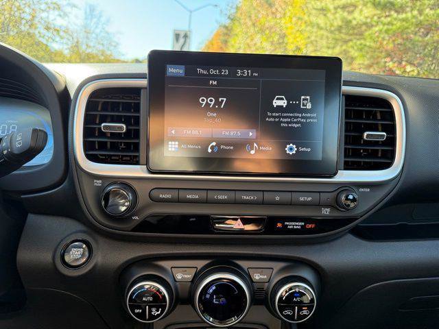 New 2026 Hyundai Venue SEL image 19