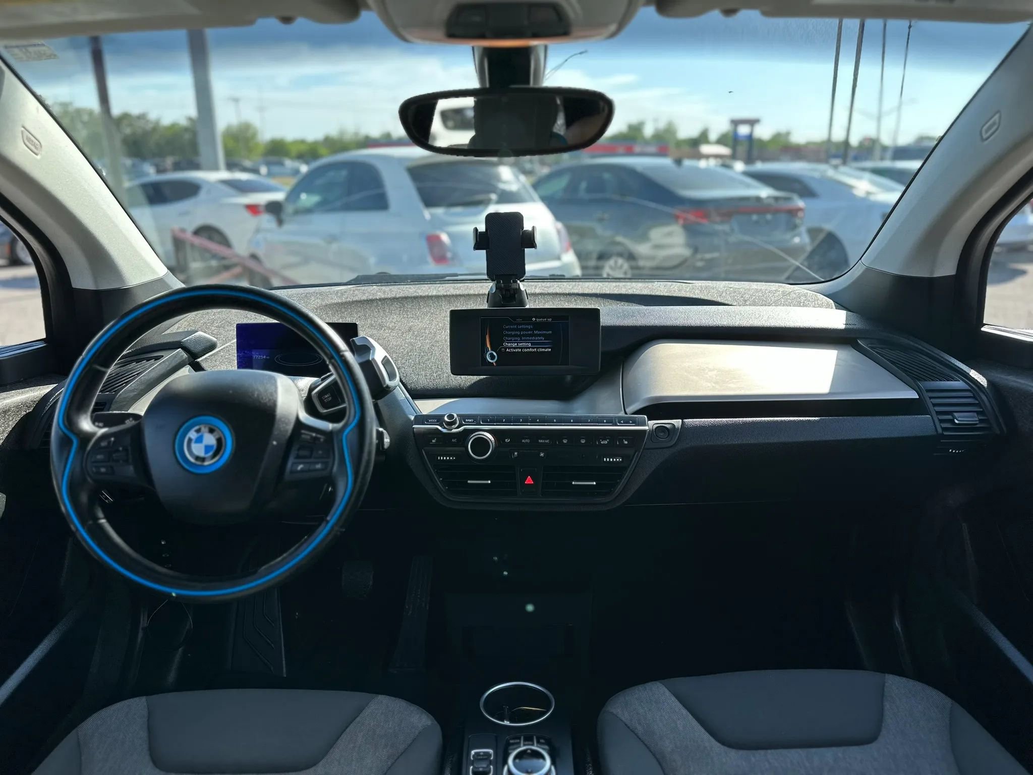 Used 2017 BMW i3 w/ Range Extender RWD image 12