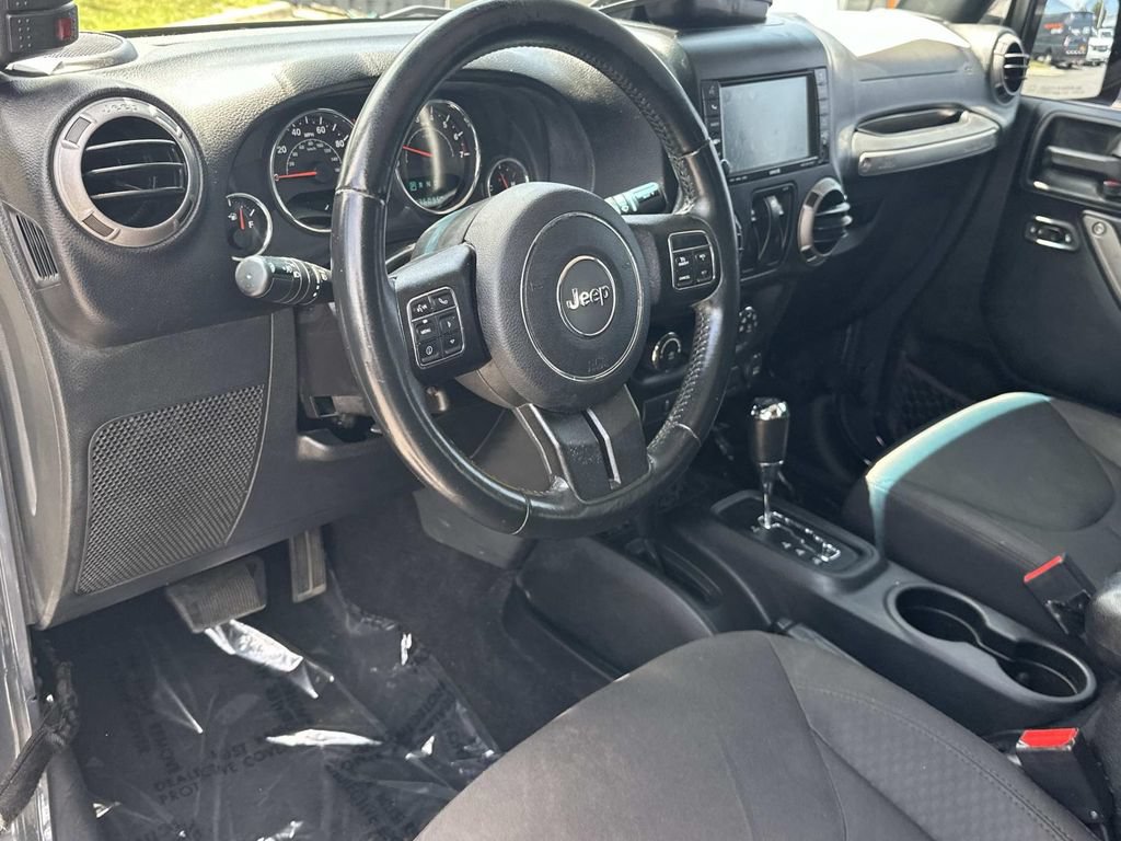 Used 2016 Jeep Wrangler Sport w/ Quick Order Package 24S AWD/4WD image 2