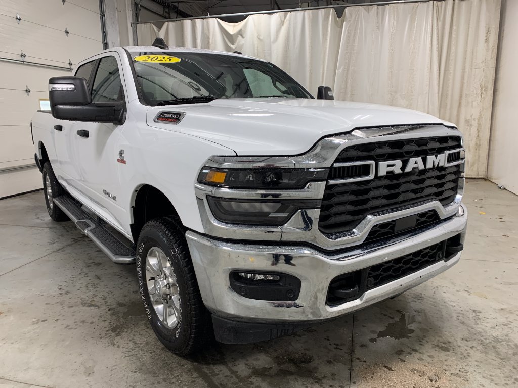 Used 2025 RAM 2500 Big Horn AWD/4WD image 19