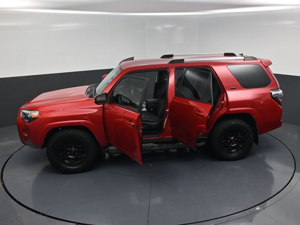 Used 2020 Toyota 4Runner SR5 Premium RWD image 25