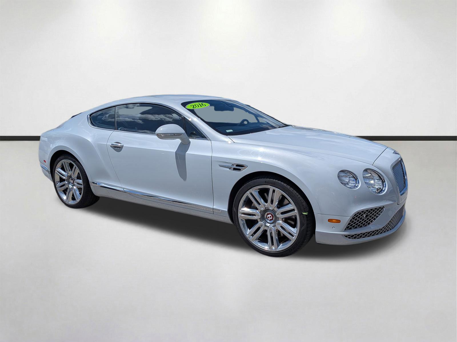 Used 2016 Bentley Continental GT image 2