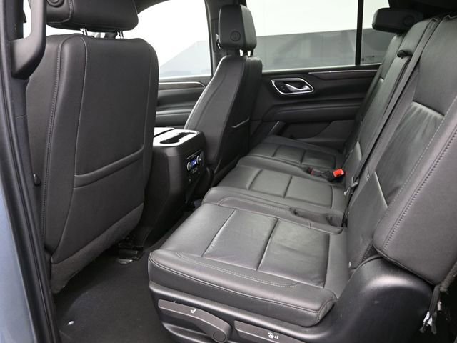 Used 2023 Chevrolet Tahoe LT w/ Luxury Package image 17