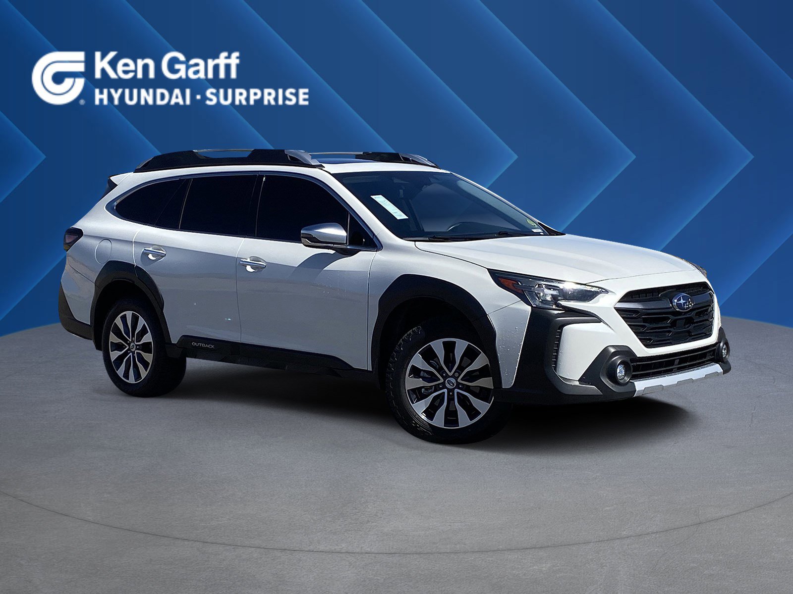 Used 2023 Subaru Outback Touring image 1