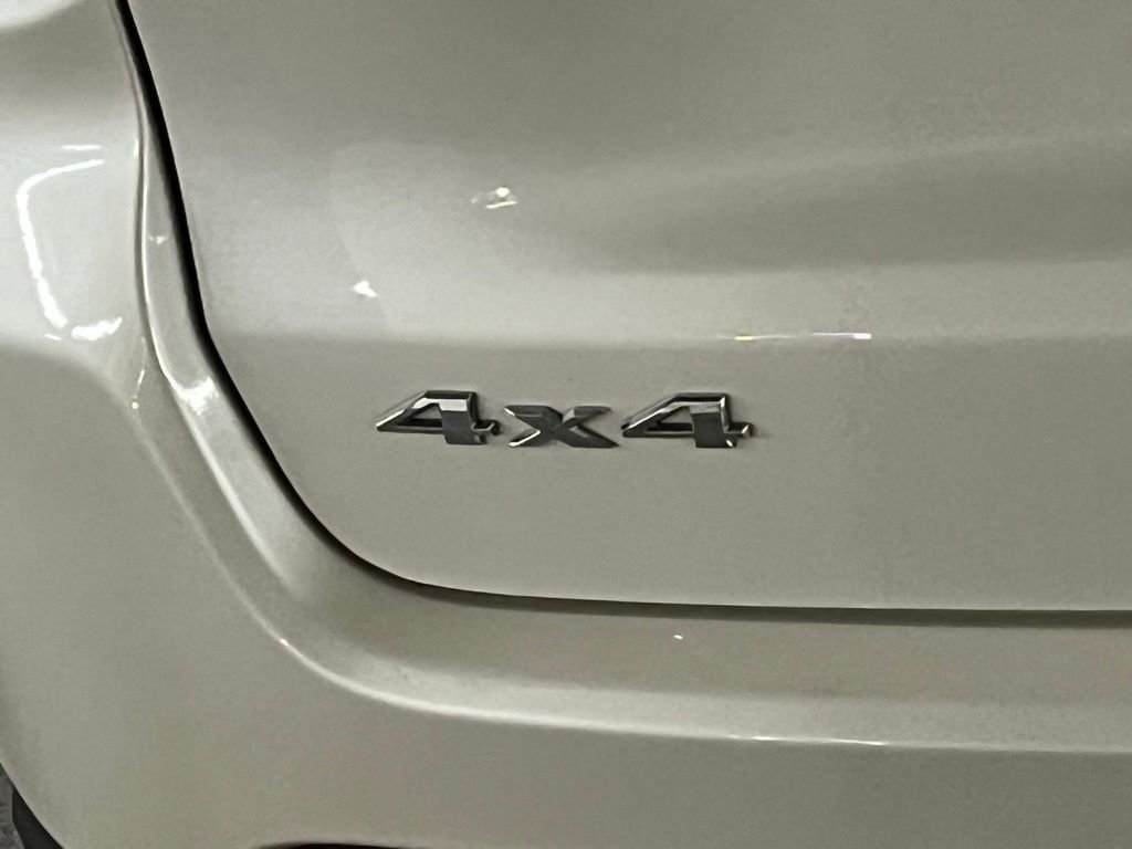 Used 2019 Jeep Compass Limited image 36