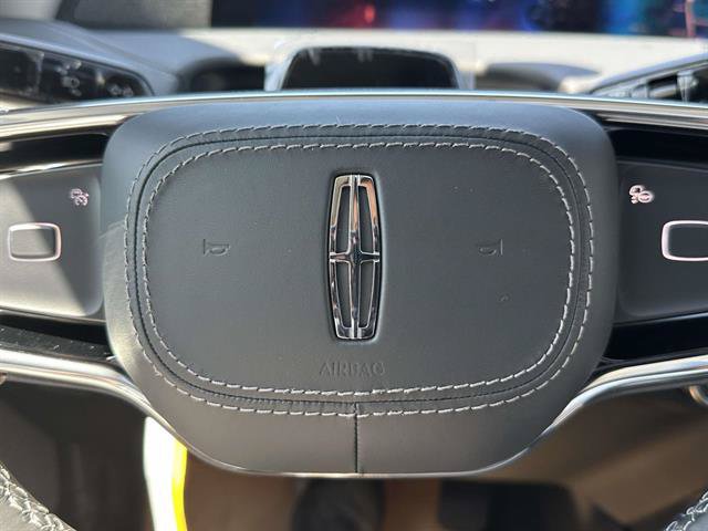 New 2027 Lincoln Navigator Reserve AWD/4WD image 19