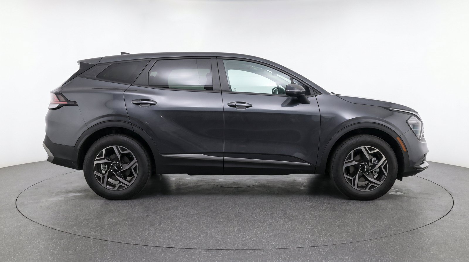 Used 2025 Kia Sportage LX AWD/4WD image 11