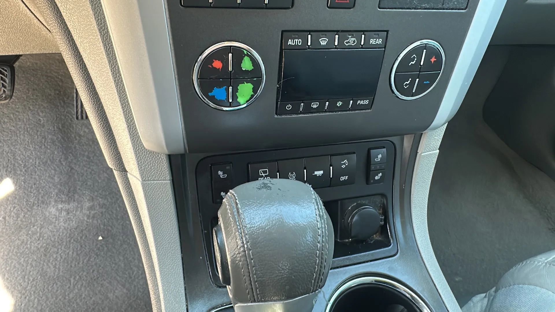 Used 2012 Chevrolet Traverse LT FWD image 22