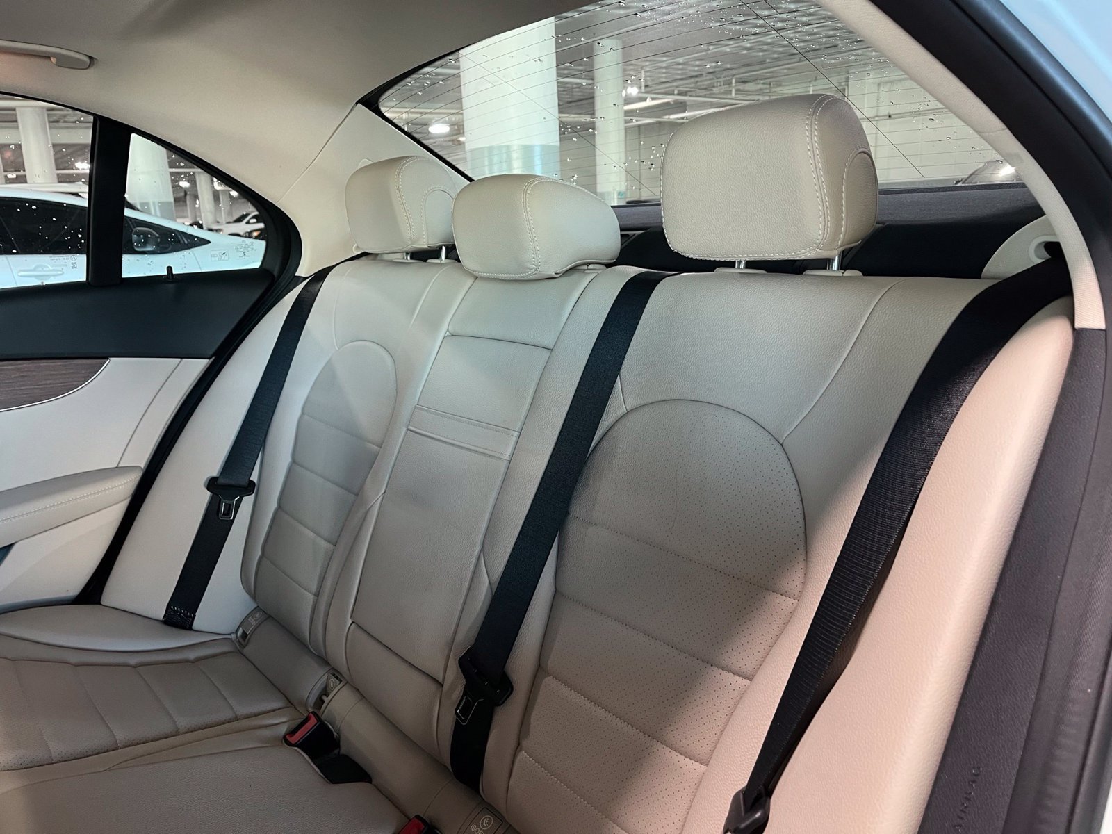 Used 2020 Mercedes-Benz C 300 4MATIC Sedan image 35