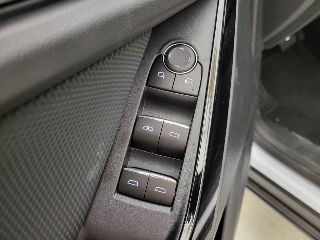 New 2026 Chevrolet Equinox RS image 29