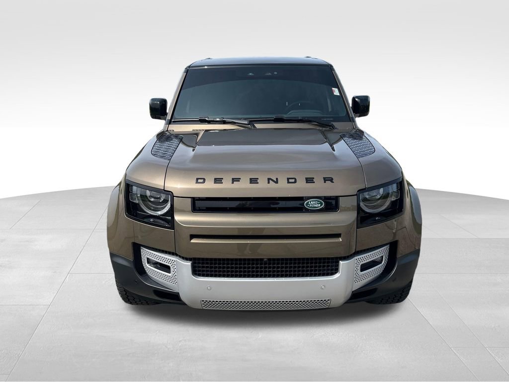 Used 2024 Land Rover Defender 110 S AWD/4WD image 8