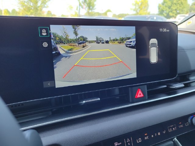 New 2027 Kia Carnival EX FWD image 35