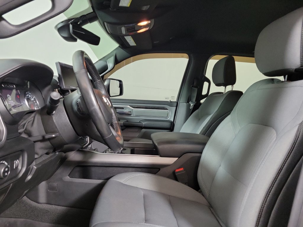 Used 2021 RAM 1500 Big Horn RWD image 12