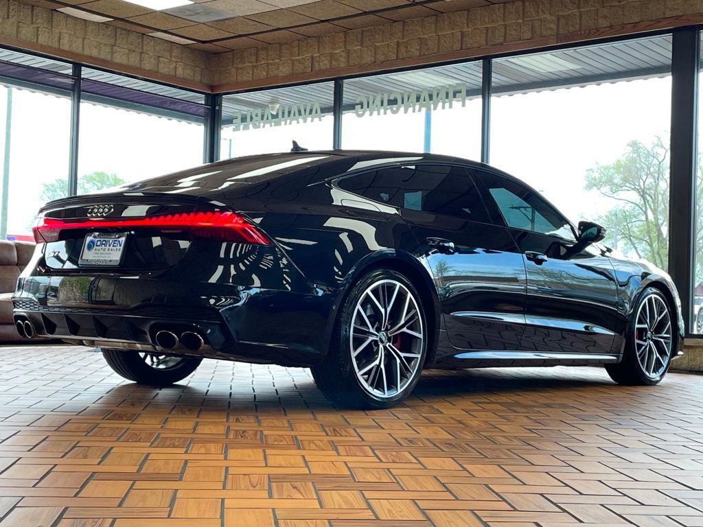 Used 2025 Audi S7 Prestige w/ Prestige Package AWD/4WD image 13