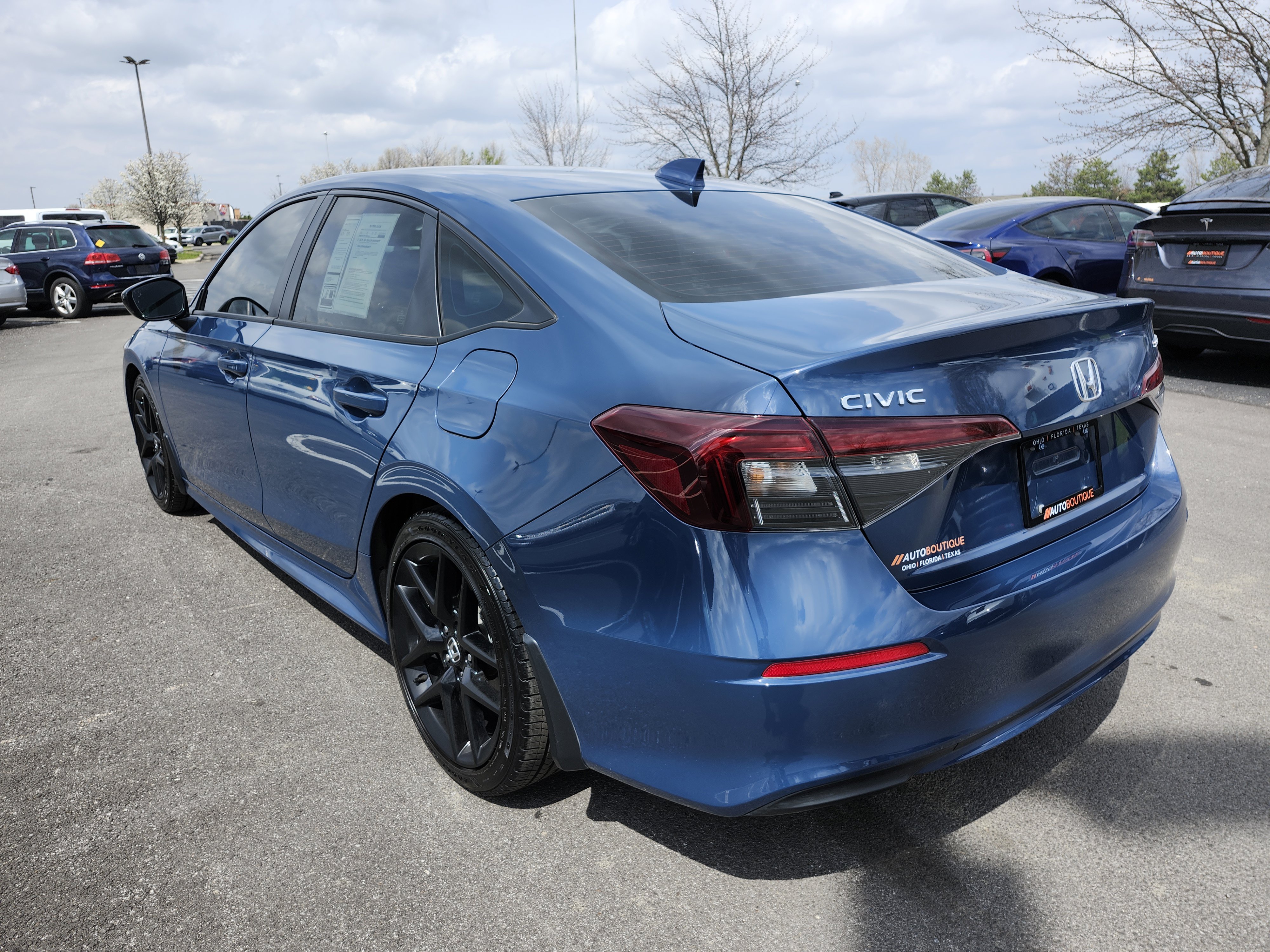 Used 2025 Honda Civic Sport image 14