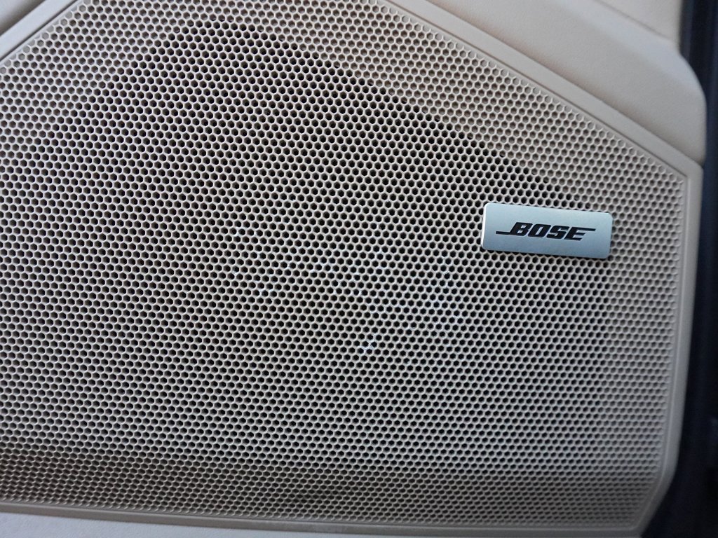 Used 2020 Porsche Cayenne Turbo image 66