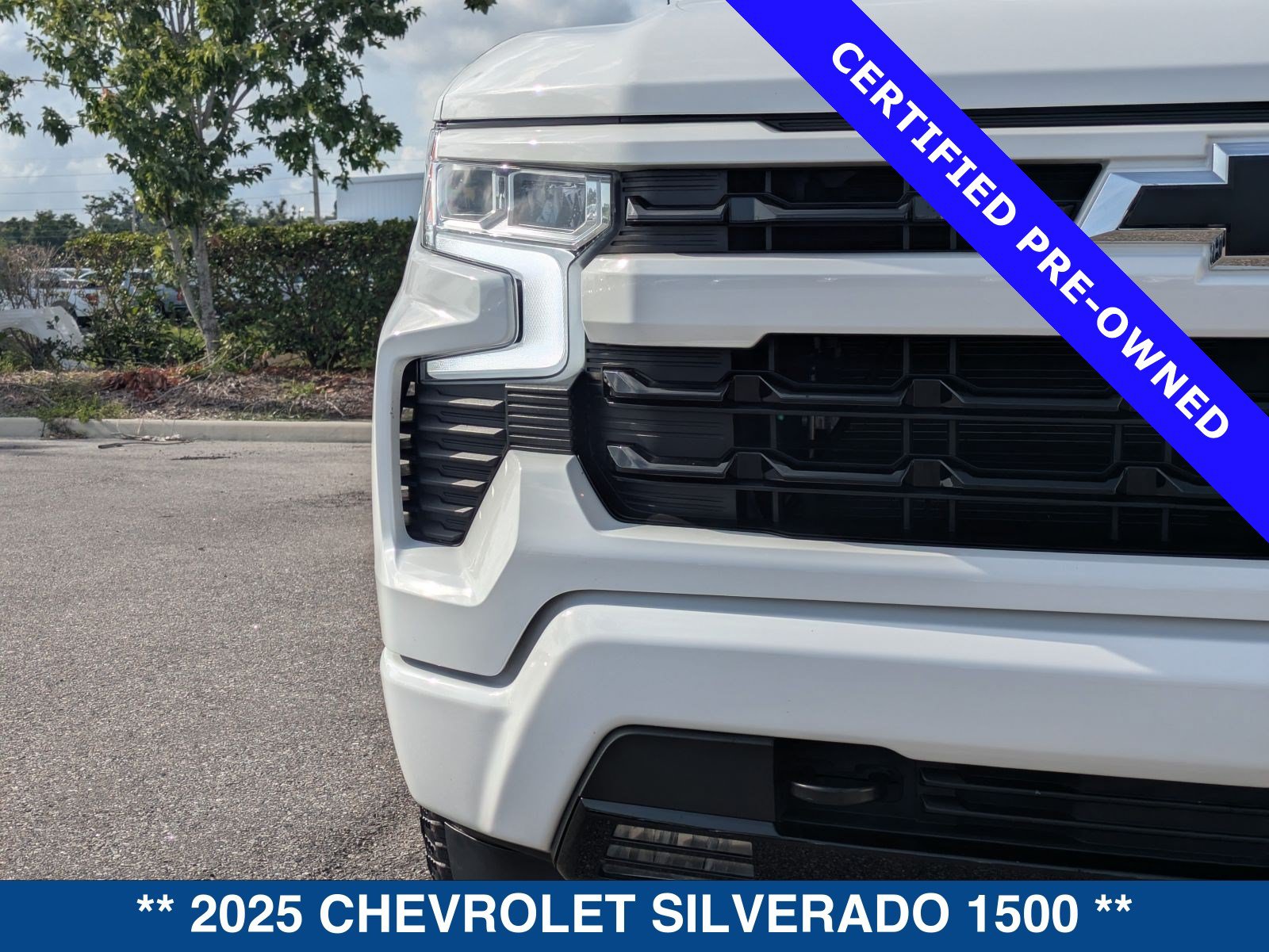 Used 2025 Chevrolet Silverado 1500 RST AWD/4WD image 10
