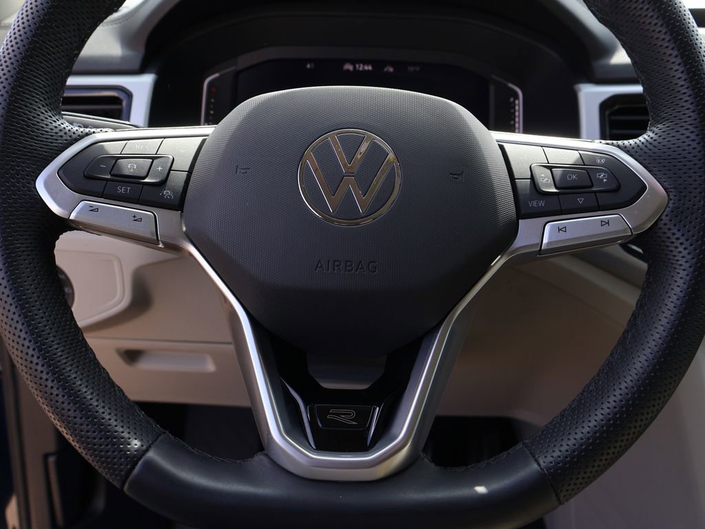 Certified 2023 Volkswagen Atlas SEL Premium image 37