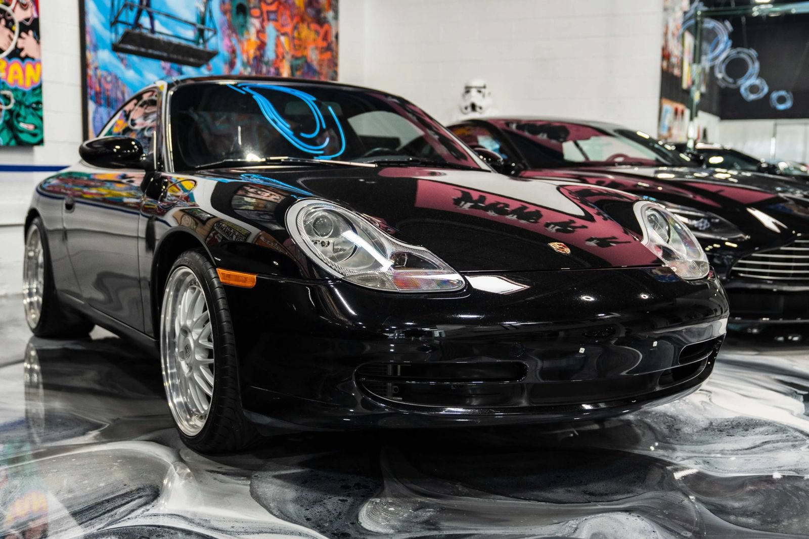 Used 1999 Porsche 911 Carrera 4 AWD/4WD image 2