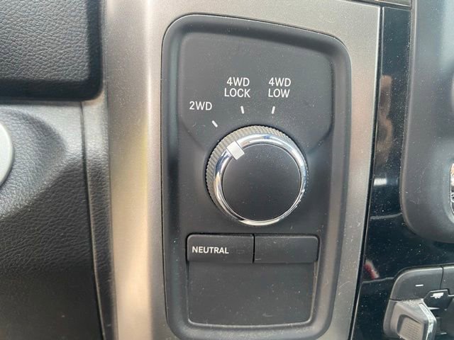 Used 2018 RAM 2500 Laramie w/ Sport Appearance Group AWD/4WD image 24
