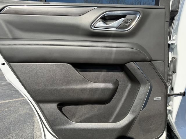 Used 2024 Chevrolet Tahoe LT AWD/4WD image 23